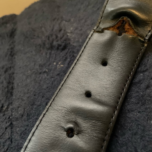 LV Initiales 40mm Matte Black Belt - Picture 8 of 15